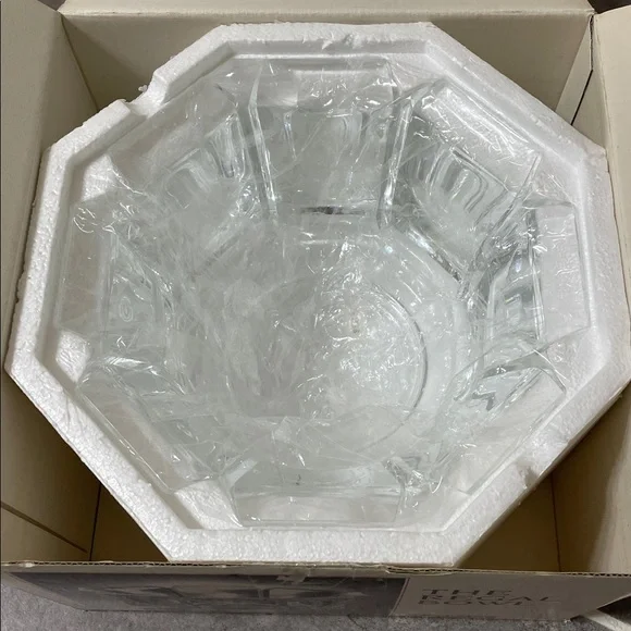 Vintage Grainware The Regal Bowl Medium‎